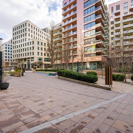 Grand Corvin Studio With Balcony Budapest Exterior foto